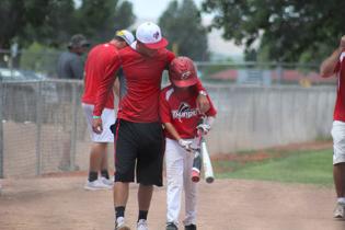 Munden Michael OF RHP